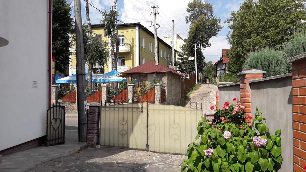 Sadyba Margaryta Truskawez Exterior foto